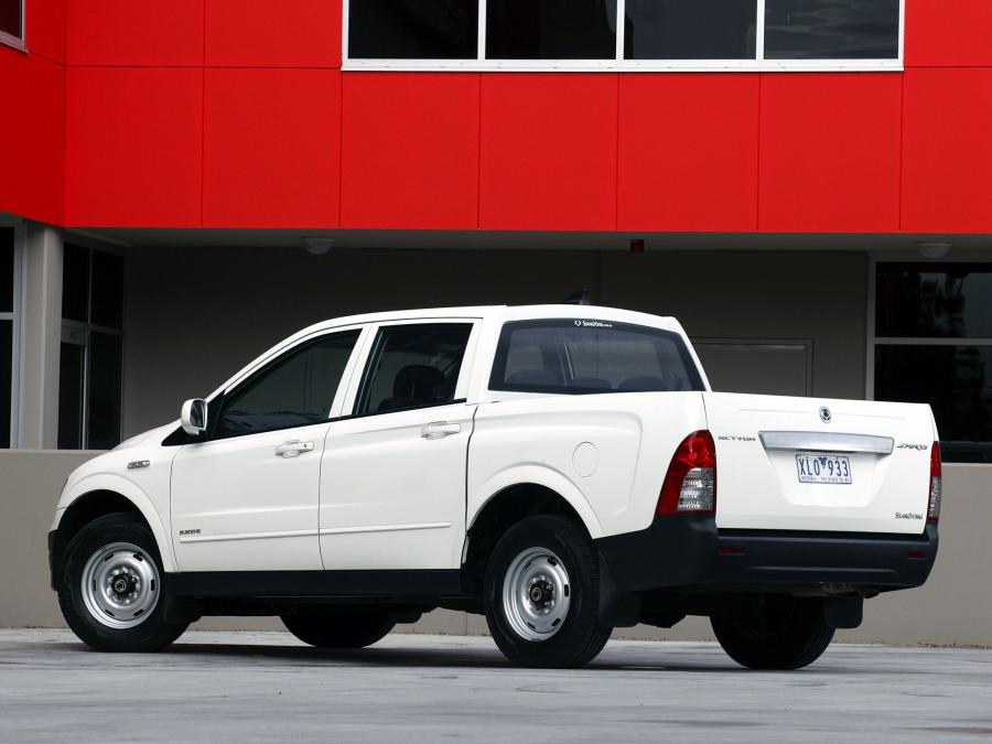  SsangYong Actyon Sports Tradie 2007 года  (фото 8 из 16)